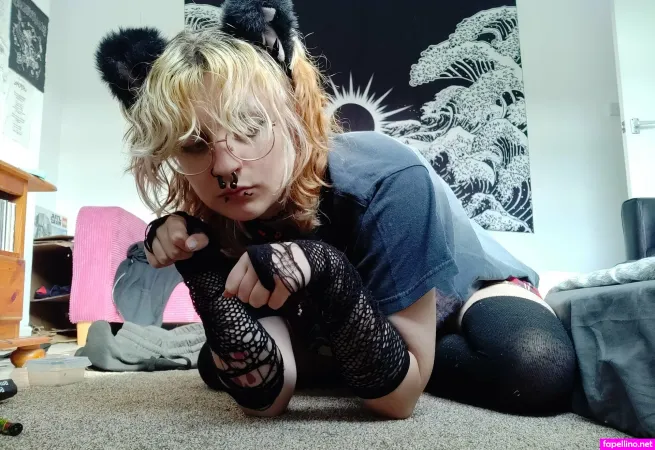 Unexplainabletitles OnlyFans Thumbnail #rZga38bg6v