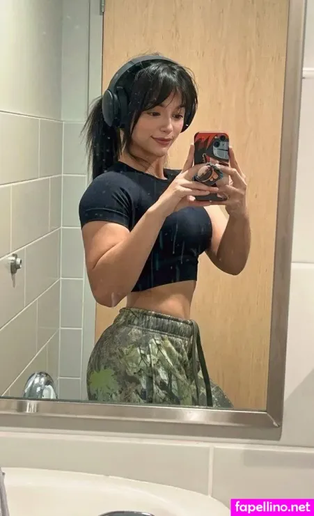 Unfeelu OnlyFans Thumbnail #KREOBBRF8q