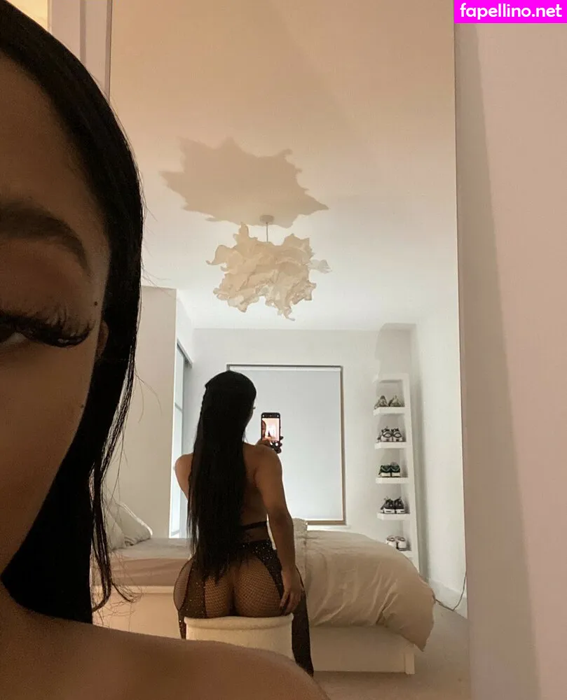 unfilteredhours Nude Leaked OnlyFans Photo #x90mSqrsxv