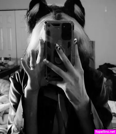 Unh0lyvixen 18 OnlyFans Thumbnail #R0V4LMv1U2