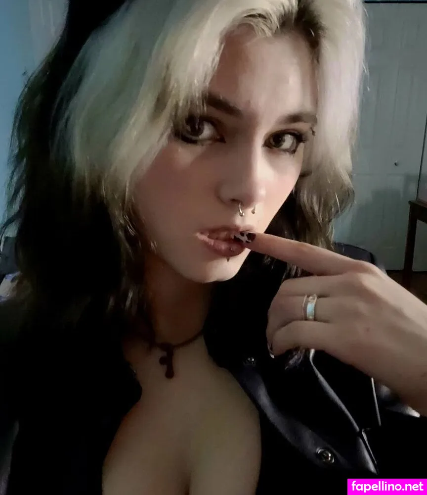 honeylesliee, unh0lyvixen_18 Nude Leaked OnlyFans Photo #nYA1876dTq