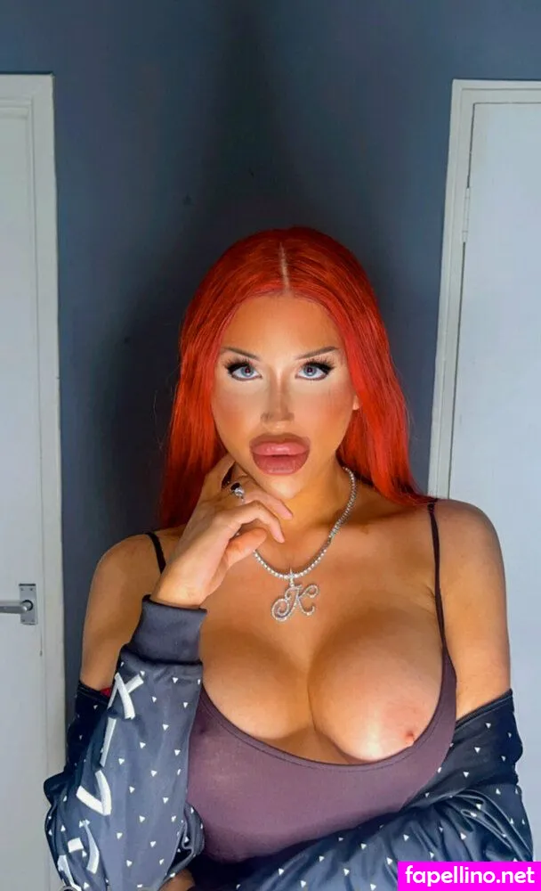 tskamillah, unh0lybarbie, unholybarbie Nude Leaked OnlyFans Photo #7XgSGnBZIY