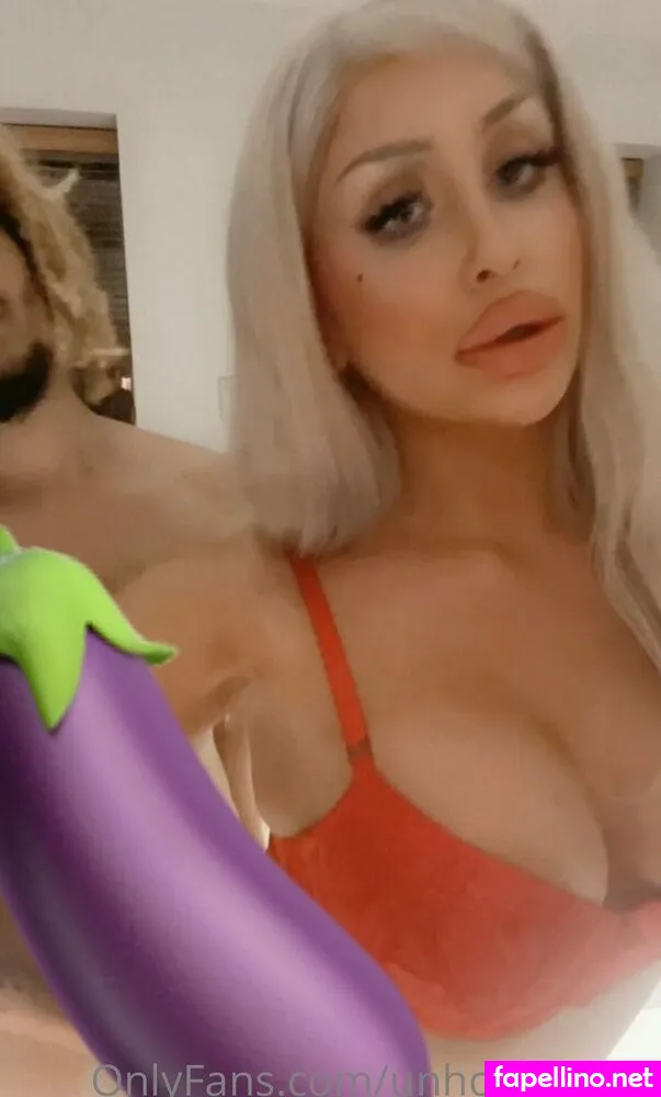 tskamillah, unh0lybarbie, unholybarbie Nude Leaked OnlyFans Photo #aoeeCxTHaI