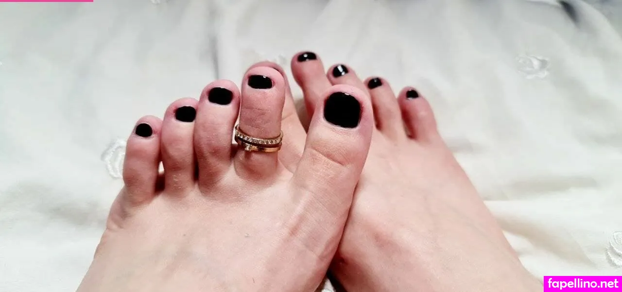 PinkGirlViki, PinkViki, strupedsofunicorns, unicornsfeet, victoriavikiv Nude Leaked OnlyFans Photo #kfbwMOjWMP