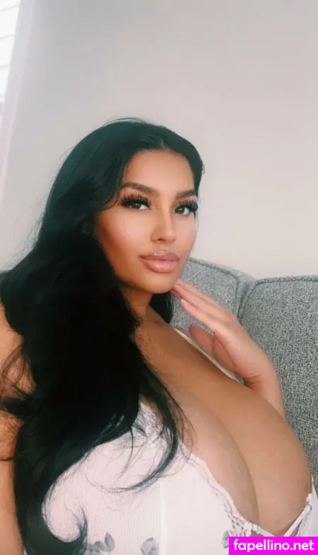 Unicornwif3y OnlyFans Thumbnail #CN1K0j9Xc1