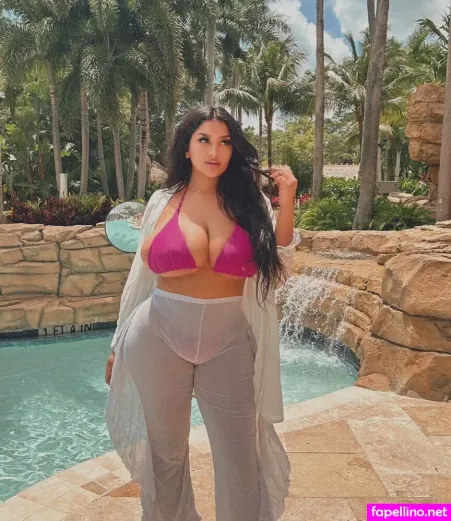 Unicornwif3y OnlyFans Thumbnail #OEtxsTvY31