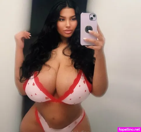 Unicornwif3y OnlyFans Thumbnail #UGWAlQoHwB
