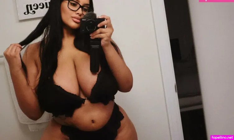 Unicornwif3y OnlyFans Thumbnail #yQNOLjjlnu