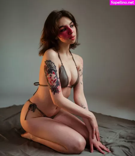 Unique Katarina OnlyFans Thumbnail #4JDWWX2ij4