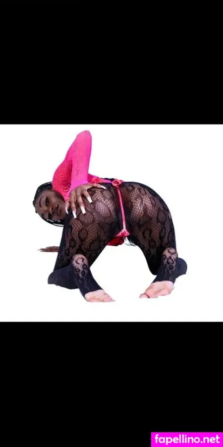 Uniqueeumami OnlyFans Thumbnail #GxeYngToUx