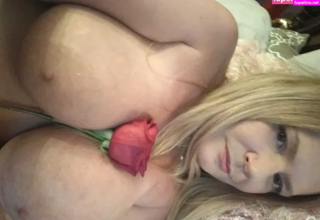 Uniquilyyours OnlyFans Thumbnail #1dwnbg98Qf