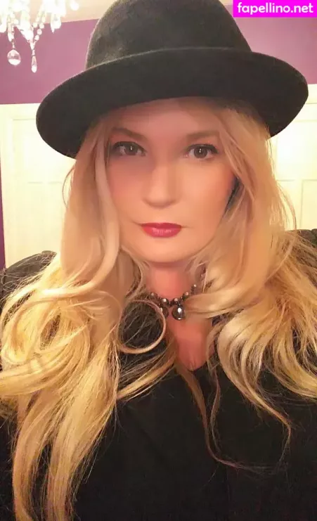 Uniquilyyours OnlyFans Thumbnail #63DON7FeHr