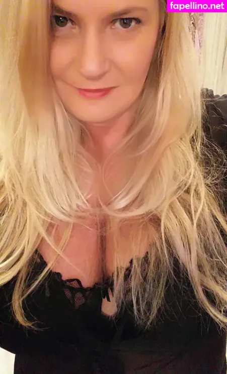 Uniquilyyours OnlyFans Thumbnail #9oS68JhXJk