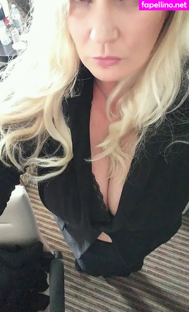 uniquelyours.co, uniquilyyours Nude Leaked OnlyFans Photo #DbGlNu5lg1