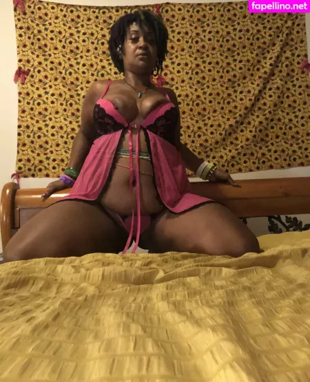 Universallovvvve OnlyFans Thumbnail #g0wy6UV8xI