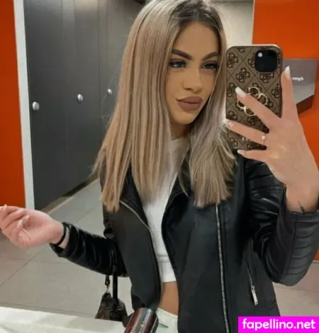 Universoxx OnlyFans Thumbnail #EqFB2ulWil