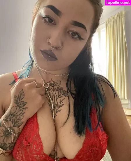 Unleashedbee OnlyFans Thumbnail #c5eyRfYSc5