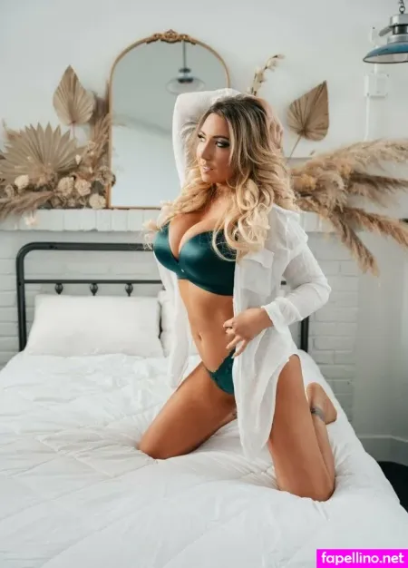 Unlockedlaycee OnlyFans Thumbnail #0wlf3YyCf1