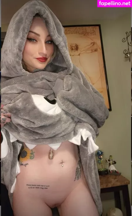 Unpopular Opinion Queen OnlyFans Thumbnail #kzWFoWLVdd