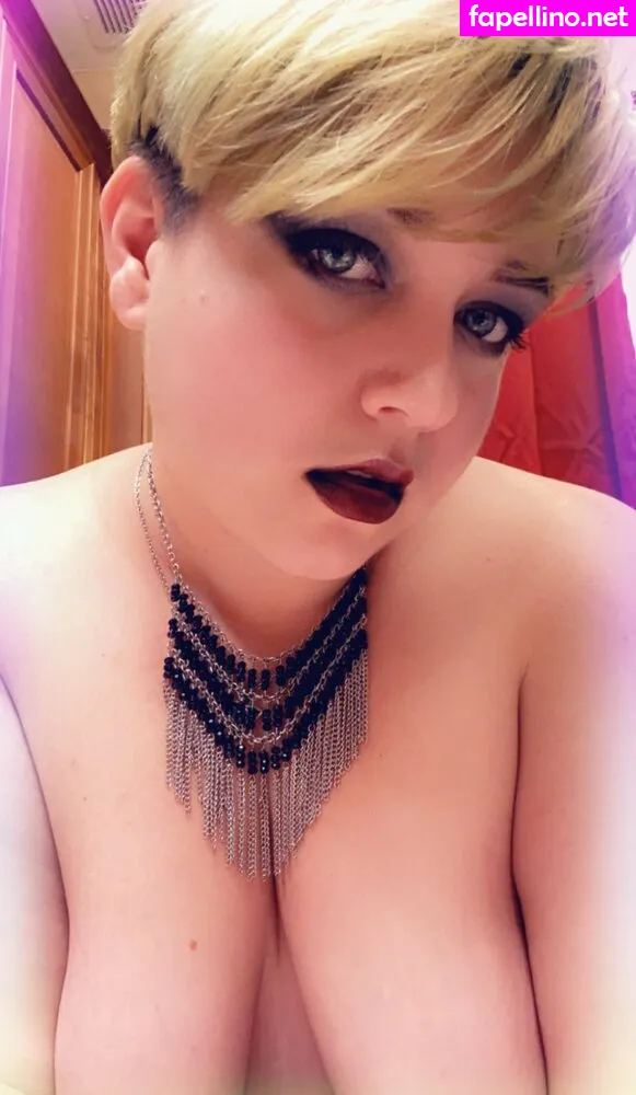 sunkisspecan79, unsupervised_housewife Nude Leaked OnlyFans Photo #Hty82ahWB5