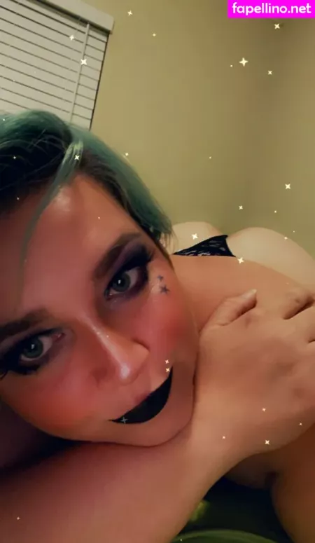 Unsupervised Housewife OnlyFans Thumbnail #qSn3eZD43X
