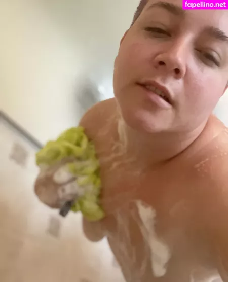 Unsupervised Housewife OnlyFans Thumbnail #uYivBbrFLL