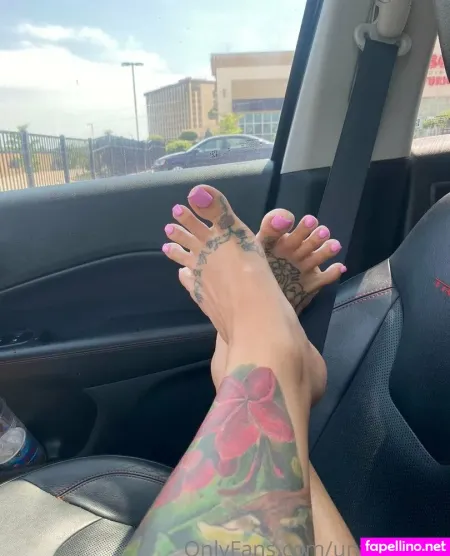 Untoldsfeet OnlyFans Thumbnail #wR5kiYsSsO