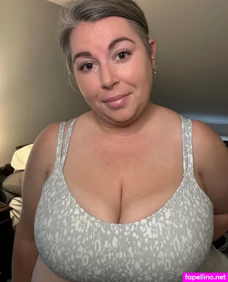 Upstateamelia OnlyFans Thumbnail #Rj0q4vO2td