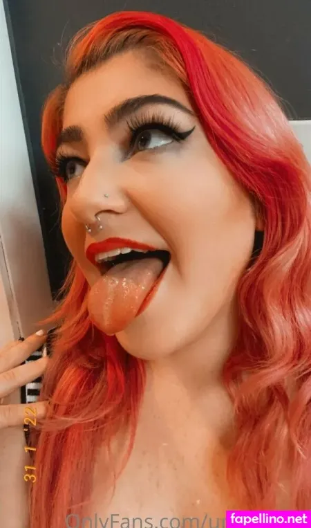 Ur Emo Gf OnlyFans Thumbnail #8kHXQkmKgG