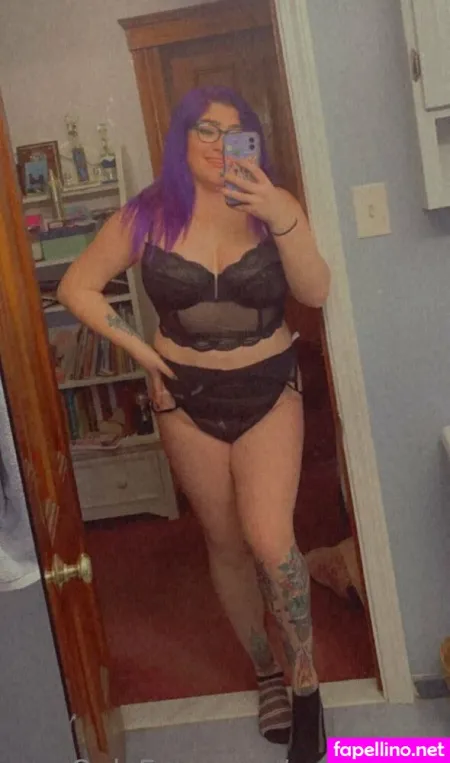 Ur Emo Gf OnlyFans Thumbnail #OMdjaCLHNu