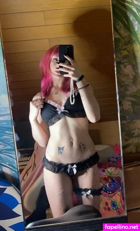 Ur Kitten Liv OnlyFans Thumbnail #9luVplmZvM