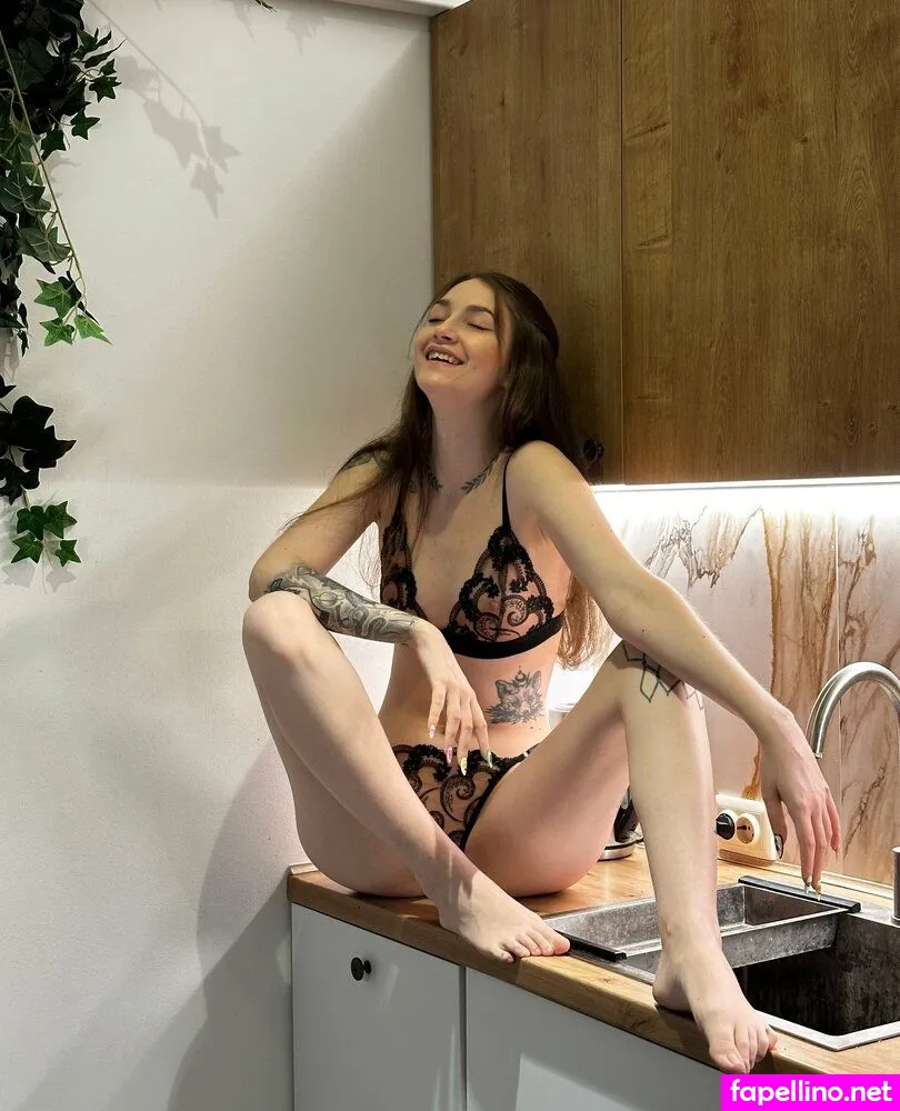 ur.likafox, ur.little.fox Nude Leaked OnlyFans Photo #xIWAA6C7d9