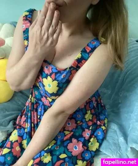 Ur Mommy Nextdoor OnlyFans Thumbnail #YmrPiJO50H