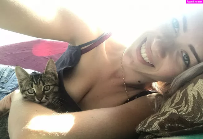 Ur Moon666 OnlyFans Thumbnail #HartWb9I8x