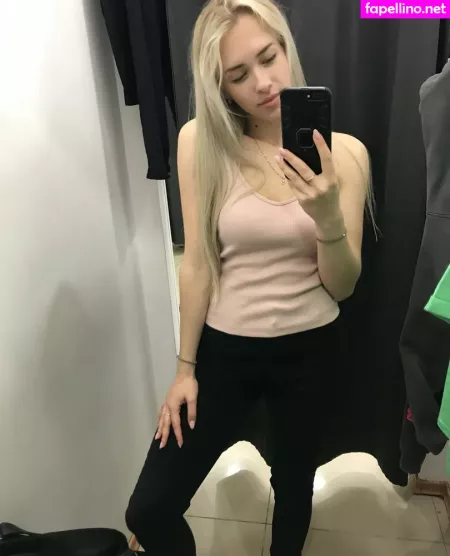 Ur Moon666 OnlyFans Thumbnail #epWZND0Bza