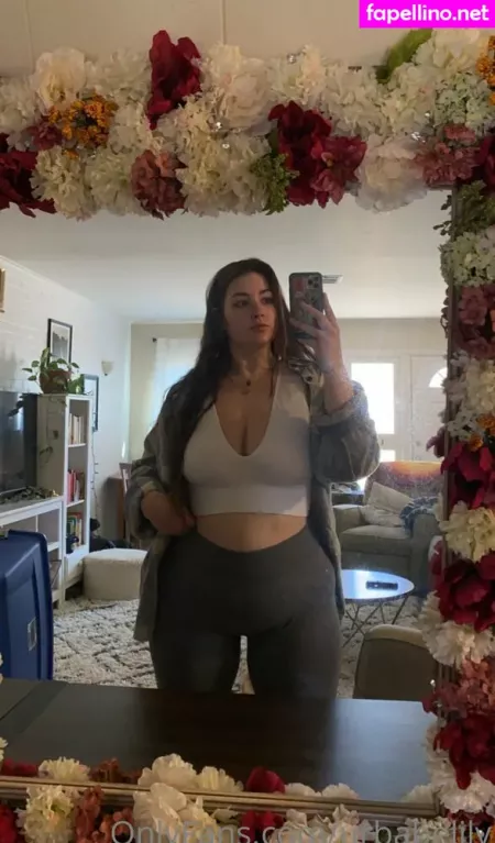 Urbabelily OnlyFans Thumbnail #0tINq9Jr9g
