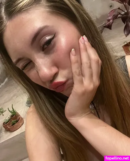 Urbabyemily OnlyFans Thumbnail #KNNUl29Ote