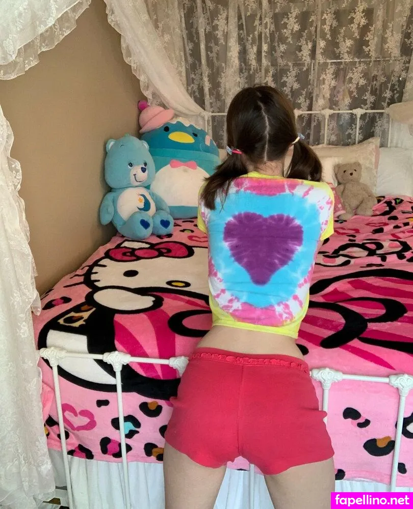 urbreedingbrat, urbrewtiful Nude Leaked OnlyFans Photo #EePlFkTgbx