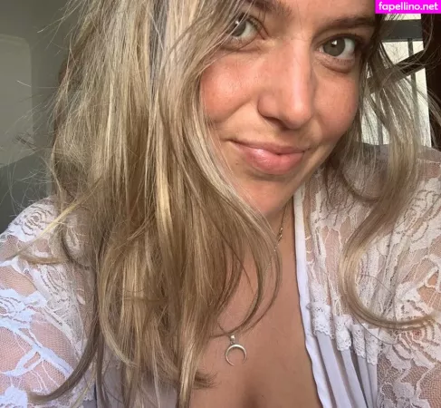 Urcheenagurl OnlyFans Thumbnail #Mz0bErEN75