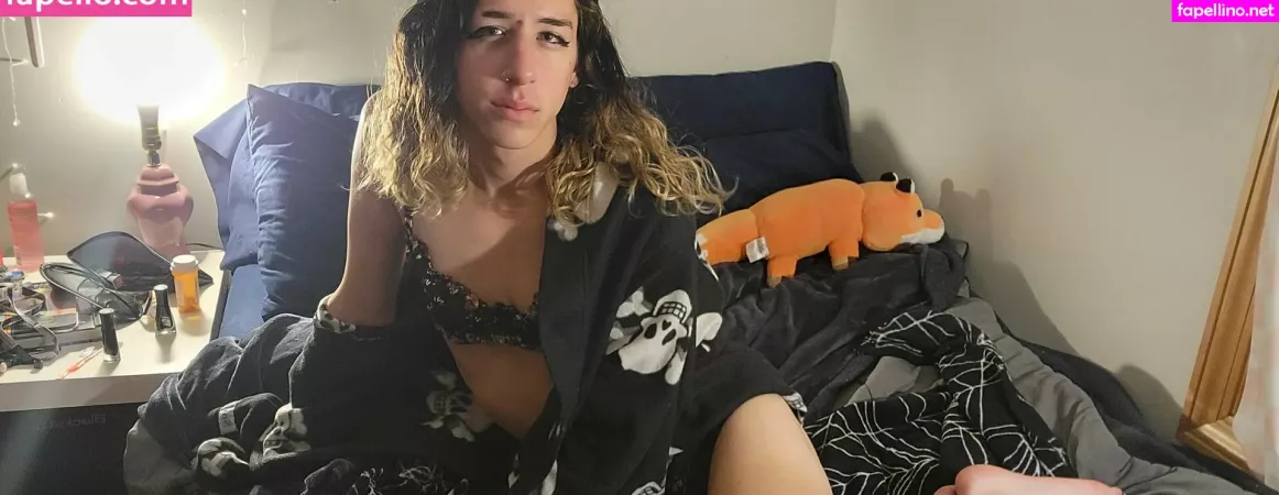 Urcorvidae OnlyFans Thumbnail #x5tSOD3MxM