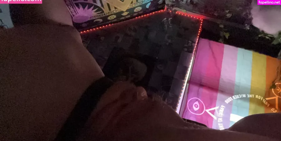 Urcreepygf OnlyFans Thumbnail #7ZfLnXbKgS