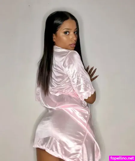 Urdaniellabby OnlyFans Thumbnail #Ut57d0JAcy