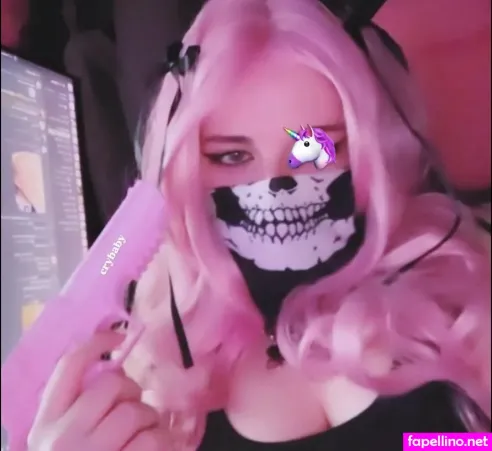 Urdressupdoll OnlyFans Thumbnail #8RHsrj7YsB