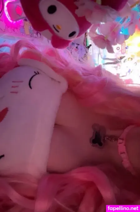 Urdressupdoll OnlyFans Thumbnail #B5q8bNyxAH