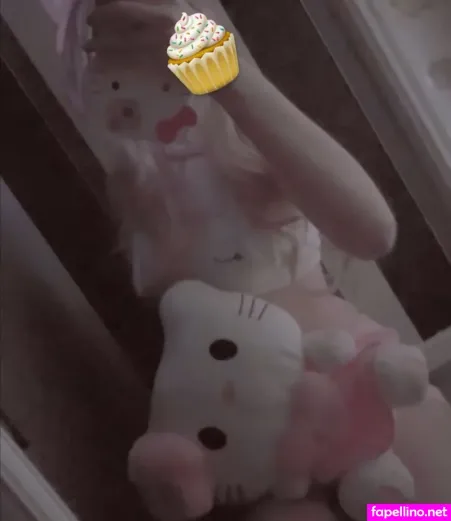 Urdressupdoll OnlyFans Thumbnail #g4wxKmarJn