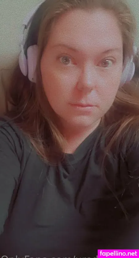 Uredbuller22 OnlyFans Thumbnail #UT52a7z3fz