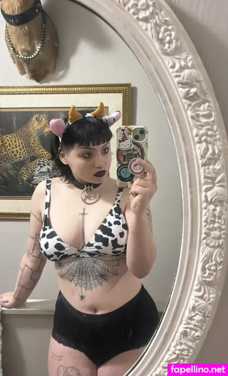 Urevilm0mmy OnlyFans Thumbnail #TbxgqNv28M