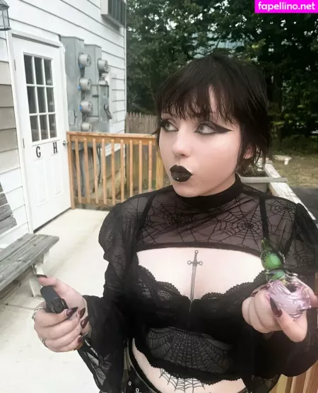 Urevilmommy OnlyFans Thumbnail #lkKA4CSyBN