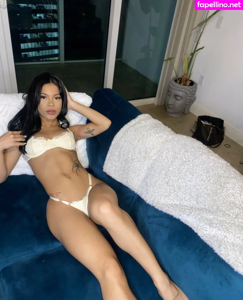 urfavangel.lam, urfavangell Nude Leaked OnlyFans Photo #0gnsGD278V