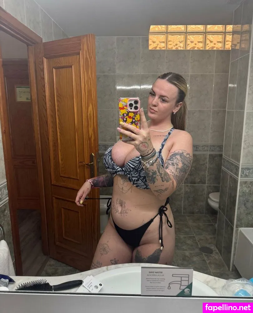 kerriandlaylax, urfaveduox Nude Leaked OnlyFans Photo #EqrwaglrHl